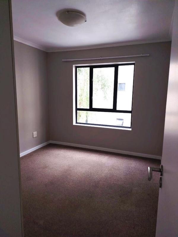 To Let 3 Bedroom Property for Rent in Somerset West Western Cape